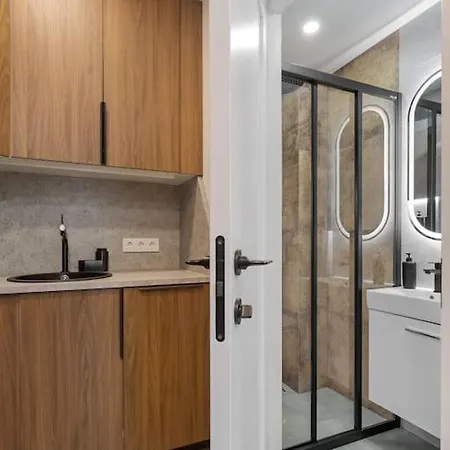 Stylish Loft In Apartman *