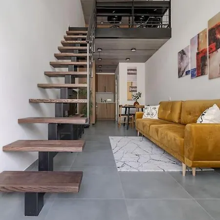 Apartment Stylish Loft In *